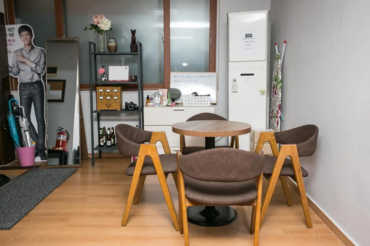 Storyg Guesthouse Seoel 2*,  Zuid-Korea